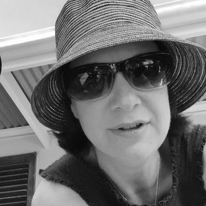 Meet your Posher, Cassie